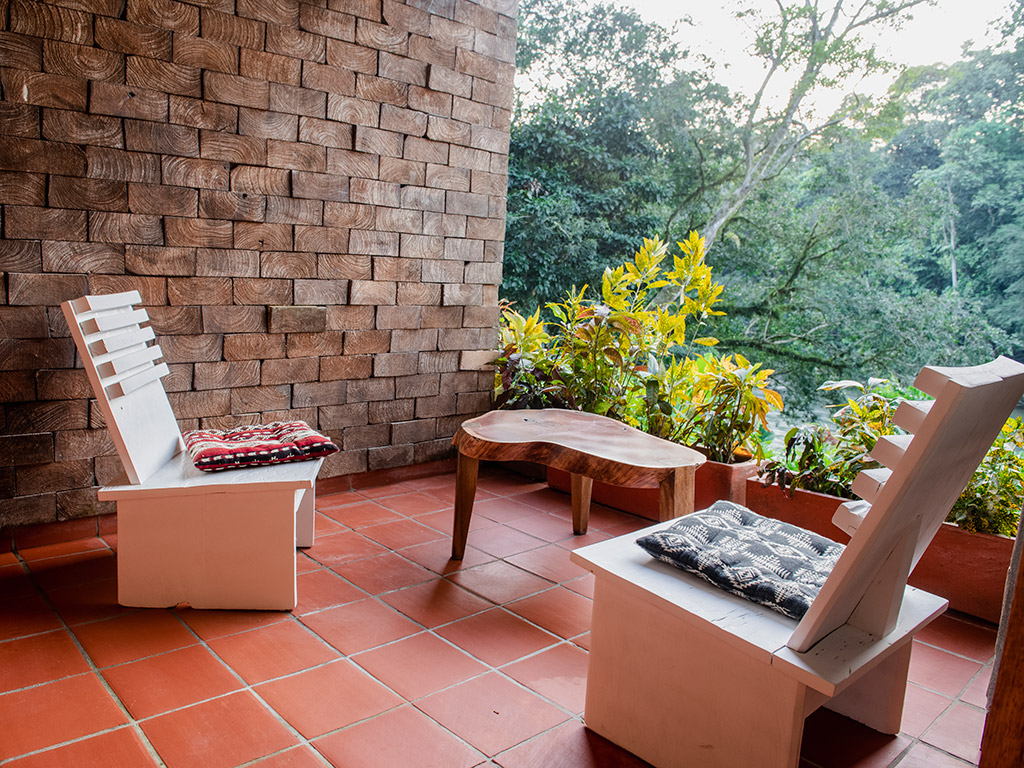 lounge room itamandi eco lodge in amazon rainforest